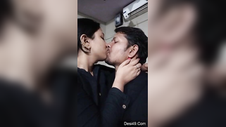 Pretty aunty and her Desi husband turn each other on by kissing | XXX Video on AllSex.XXX