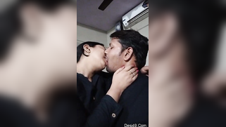Pretty aunty and her Desi husband turn each other on by kissing | XXX Video on AllSex.XXX