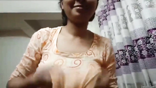 Attractive Indian takes off dress even though the boyfriend films her | XXX Video on AllSex.XXX