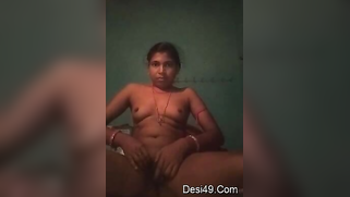 Husband doesn't pay attention to the Indian and she masturbates | XXX Video on AllSex.XXX