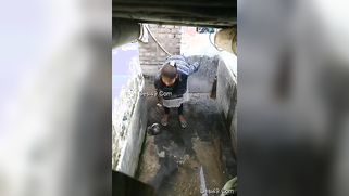 Pissing Desi woman doesn't suspect that hidden camera films her | XXX Video on AllSex.XXX