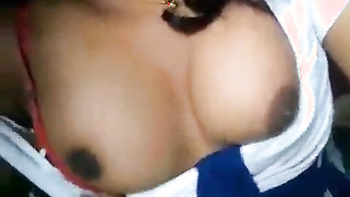 Curiosity fills the Desi and she exposes boobies on the camera | XXX Video on AllSex.XXX