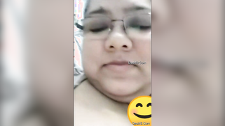 Solo XXX video where the nerdy Indian mom willingly shows tits | XXX Video on AllSex.XXX