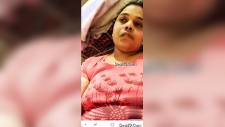 Desire to flash boobs fills the Indian woman during the video call | XXX Video on AllSex.XXX