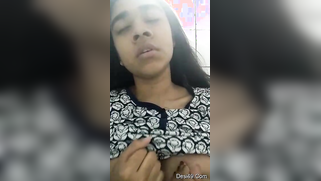 Nice Indian XXX model turns herself on touching soft boobies | XXX Video on AllSex.XXX