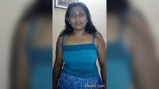 Cameraguy lifts Desi mom's blue top to touch the seductive chest