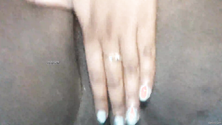 Camgirl plays with juicy Indian snatch in the close-up video | XXX Video on AllSex.XXX