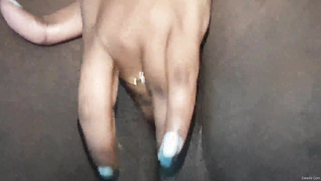 Camgirl plays with juicy Indian snatch in the close-up video | XXX Video on AllSex.XXX