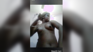 Engaged Desi is so happy that decides to expose nice titties | XXX Video on AllSex.XXX