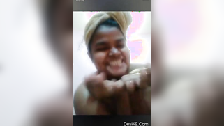 Engaged Desi is so happy that decides to expose nice titties | XXX Video on AllSex.XXX