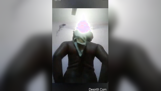 Engaged Desi is so happy that decides to expose nice titties | XXX Video on AllSex.XXX