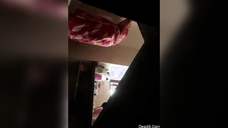 Indian landlady flashes butt without knowing about a hidden camera | XXX Video on AllSex.XXX