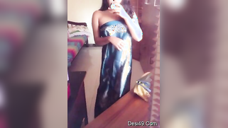 Babe thinks Indians and other men will be impressed with the naked body | XXX Video on AllSex.XXX