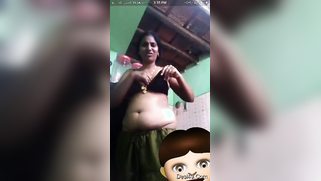 Aunty flashes left chest thinking it will be enough for the blackmailer | XXX Video on AllSex.XXX