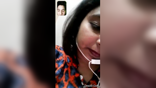 Horny lad jerks off looking at Indian mom's juicy wet pussy | XXX Video on AllSex.XXX