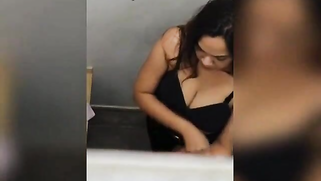 Student with a camera secretly films the Desi changing clothes | XXX Video on AllSex.XXX