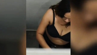 Student with a camera secretly films the Desi changing clothes | XXX Video on AllSex.XXX