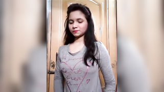 Good tips encourage the shy Indian camgirl to expose young titties | XXX Video on AllSex.XXX