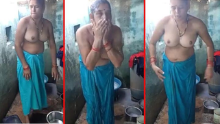 Caught on cam! Village busty aunty bathing | XXX Video on AllSex.XXX