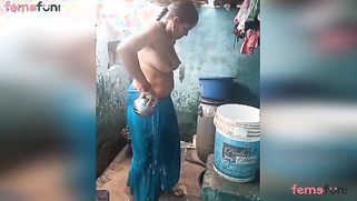 Caught on cam! Village busty aunty bathing | XXX Video on AllSex.XXX