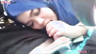 Arab cute girl in hijab blowjob to her cousin brother | XXX Video on AllSex.XXX