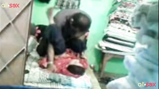 Desi aunty in XXX sex relationship with her depraved neighbor | XXX Video on AllSex.XXX