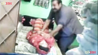 Desi aunty in XXX sex relationship with her depraved neighbor | XXX Video on AllSex.XXX