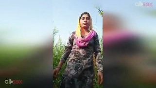 Flawless Indian chick decides to piss in the middle of the field | XXX Video on AllSex.XXX