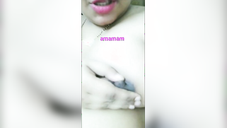 Slutty Desi chick poses for XXX webcam and shows off her big tits | XXX Video on AllSex.XXX