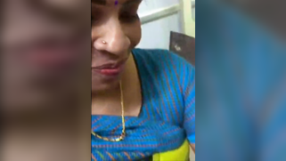 Mature Desi auntie fingers her XXX twat and records it for the cam | XXX Video on AllSex.XXX