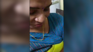 Mature Desi auntie fingers her XXX twat and records it for the cam | XXX Video on AllSex.XXX