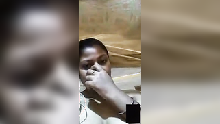 Desi XXX webcam model teases clients with her big natural breasts | XXX Video on AllSex.XXX