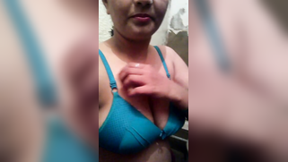 Lecherous Indian mom teases with her XXX tits when stripping at home | XXX Video on AllSex.XXX