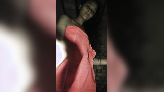 Slutty Indian babe puts towel away to show off her tits and XXX cunt | XXX Video on AllSex.XXX