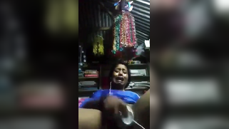 Unsatisfied Tamil girl screams while fingering XXX pussy solo on bed | XXX Video on AllSex.XXX