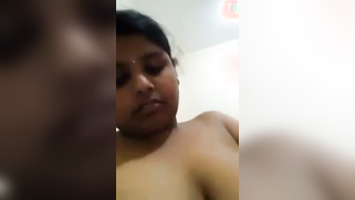 Chubby Indian girl worships juicy XXX melons and shows her big nipples | XXX Video on AllSex.XXX