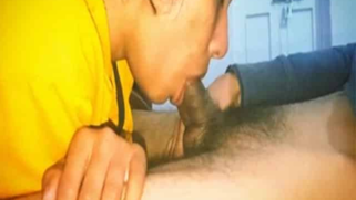 Woman in yellow sari has oral Indian sex with the young man on camera | XXX Video on AllSex.XXX