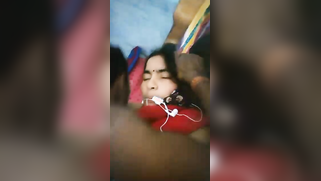 Offering Indian love to be banged guy turns camera on and starts sex | XXX Video on AllSex.XXX