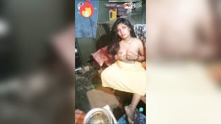 Indian MILF is home and can do whatever she wants even showing boobs | XXX Video on AllSex.XXX