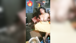 Indian MILF is home and can do whatever she wants even showing boobs | XXX Video on AllSex.XXX