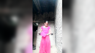 There's place for girl to pull pink dress high up in Indian sex video | XXX Video on AllSex.XXX