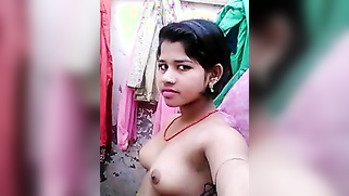 Small-tittied model films herself from head to toes for Indian sex fan | XXX Video on AllSex.XXX