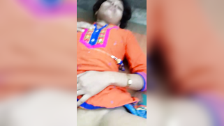 There's camera to film Desi MILF receiving cock in the shaved snatch | XXX Video on AllSex.XXX