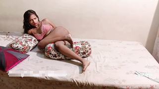 Perv is filled with Indian sex desire to make video with the girl | XXX Video on AllSex.XXX