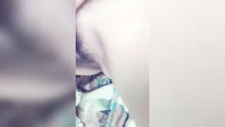 Satisfying Desi girl man with camera cums over her unshaved cherry | XXX Video on AllSex.XXX