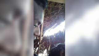 Knowing how to turn camera on Indian man films wife in the fresh air | XXX Video on AllSex.XXX