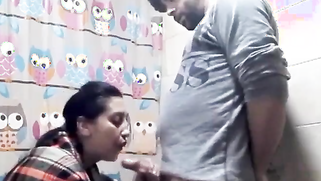 Indian slut knows camera films her so she tries to suck off perfectly | XXX Video on AllSex.XXX