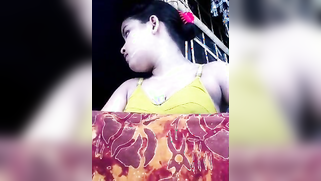 Indian sex show of young woman who exposes small tits and dark nipples | XXX Video on AllSex.XXX