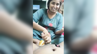 Lover enjoys Desi charmer washing cock before blowjob and fucking