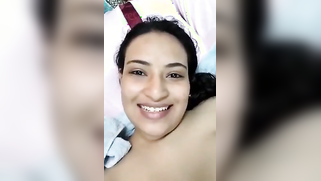 Solo Indian sex video of MILF who flaunts naked body for horny guy | XXX Video on AllSex.XXX